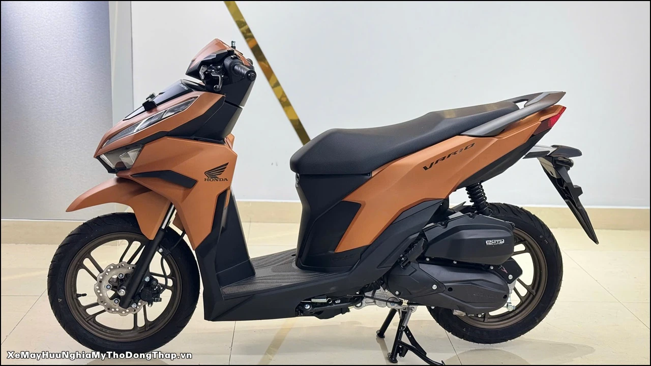 Honda Vario 125 - Màu Cam Vũ Trụ