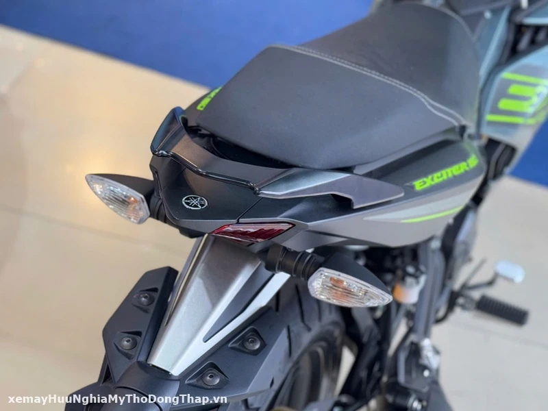 Chi tiết Yamaha Exciter 150 bản giới hạn đã về đến Yamaha Town Hữu Nghĩa 11 Chi tiet Yamaha Exciter 150 ban gioi han da ve den Yamaha Town Huu Nghia 13