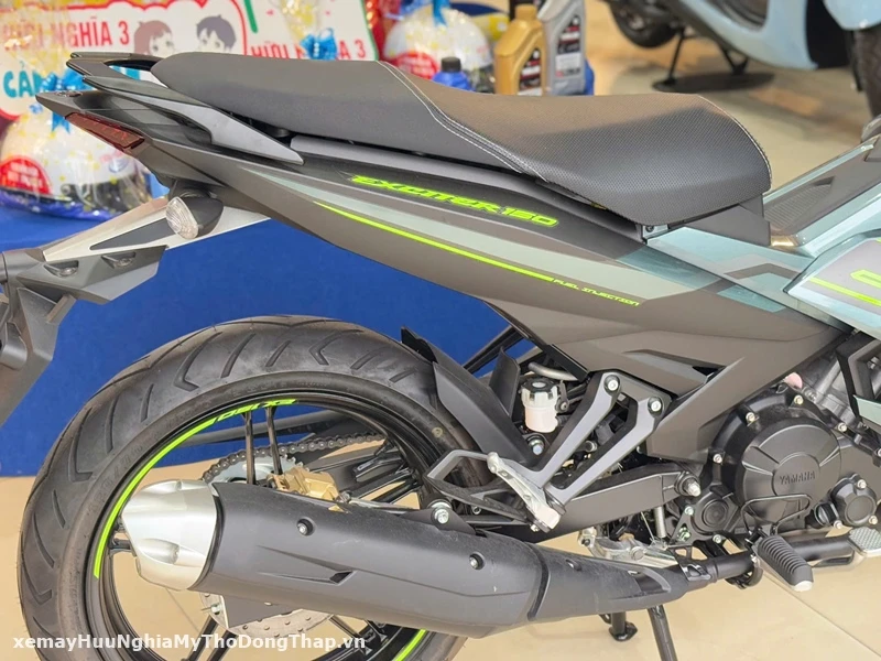 Chi tiết Yamaha Exciter 150 bản giới hạn đã về đến Yamaha Town Hữu Nghĩa 13 Chi tiet Yamaha Exciter 150 ban gioi han da ve den Yamaha Town Huu Nghia 18