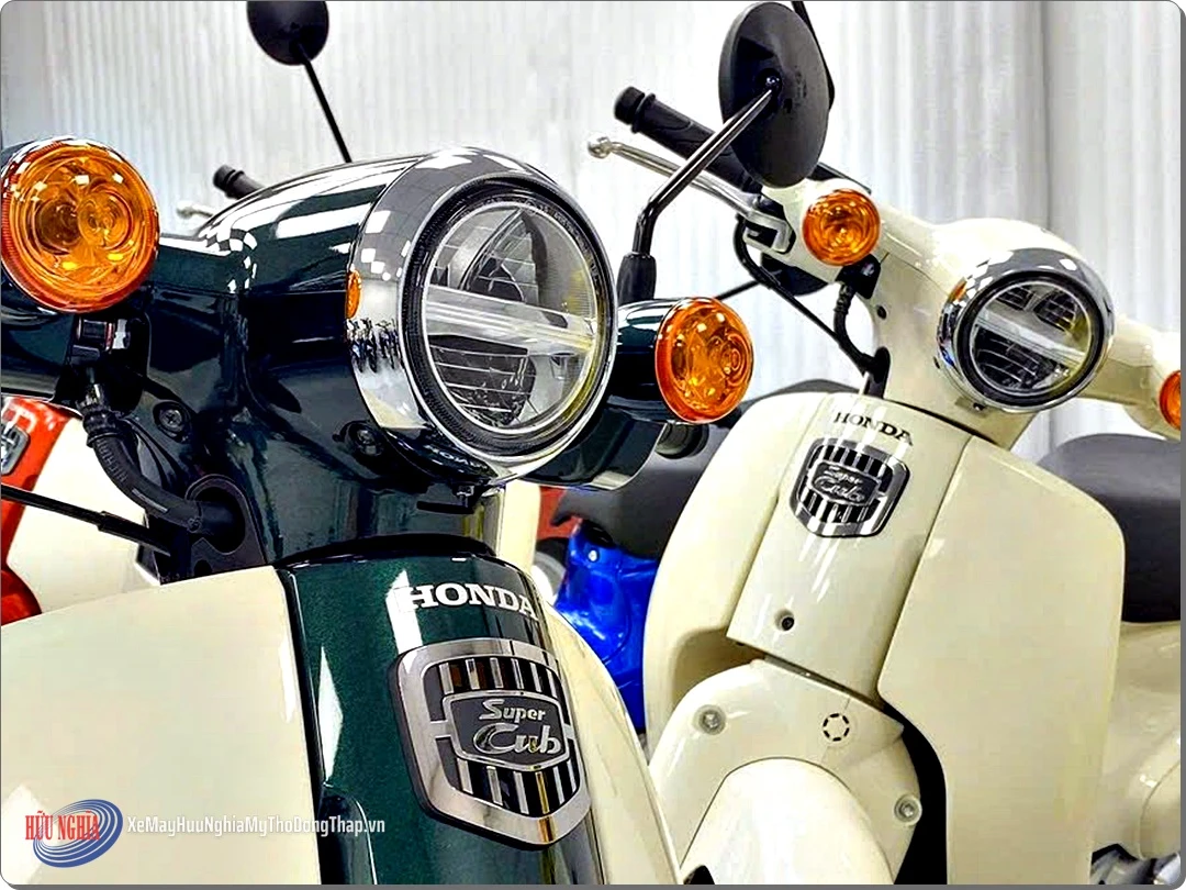 Super Cub noi dia Nhat co ban tai Xe May Nhap Khau Huu Nghia – suu tam tinh hoa giu lai mot phan ky uc 7