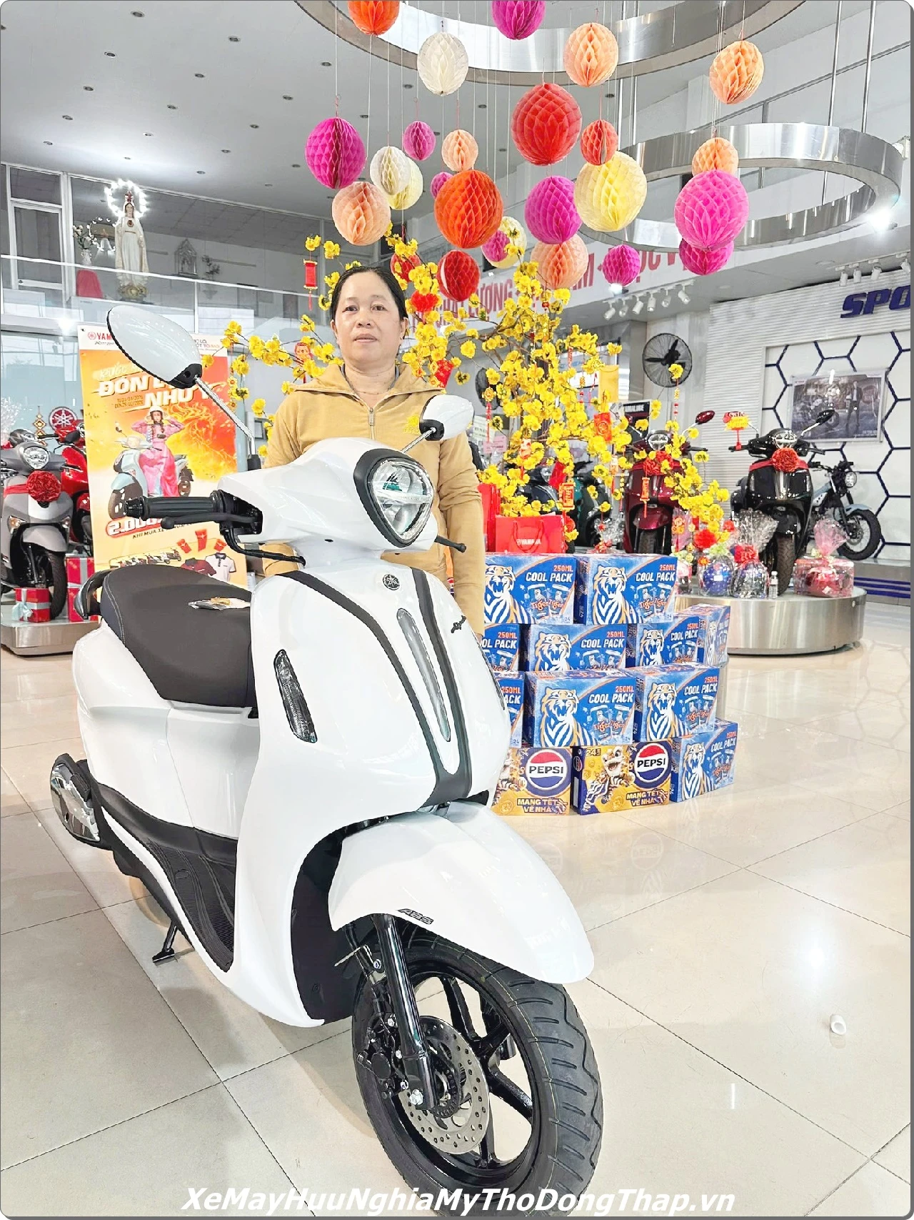 Xe May Huu Nghia chuc Quy khach nam 2026 13