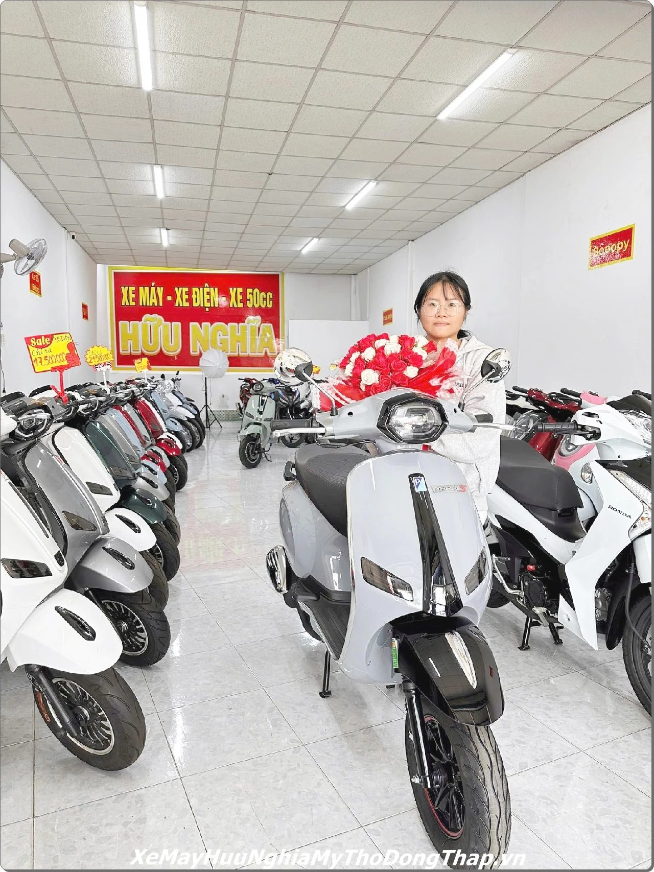 Xe May Huu Nghia chuc Quy khach nam 2026 27