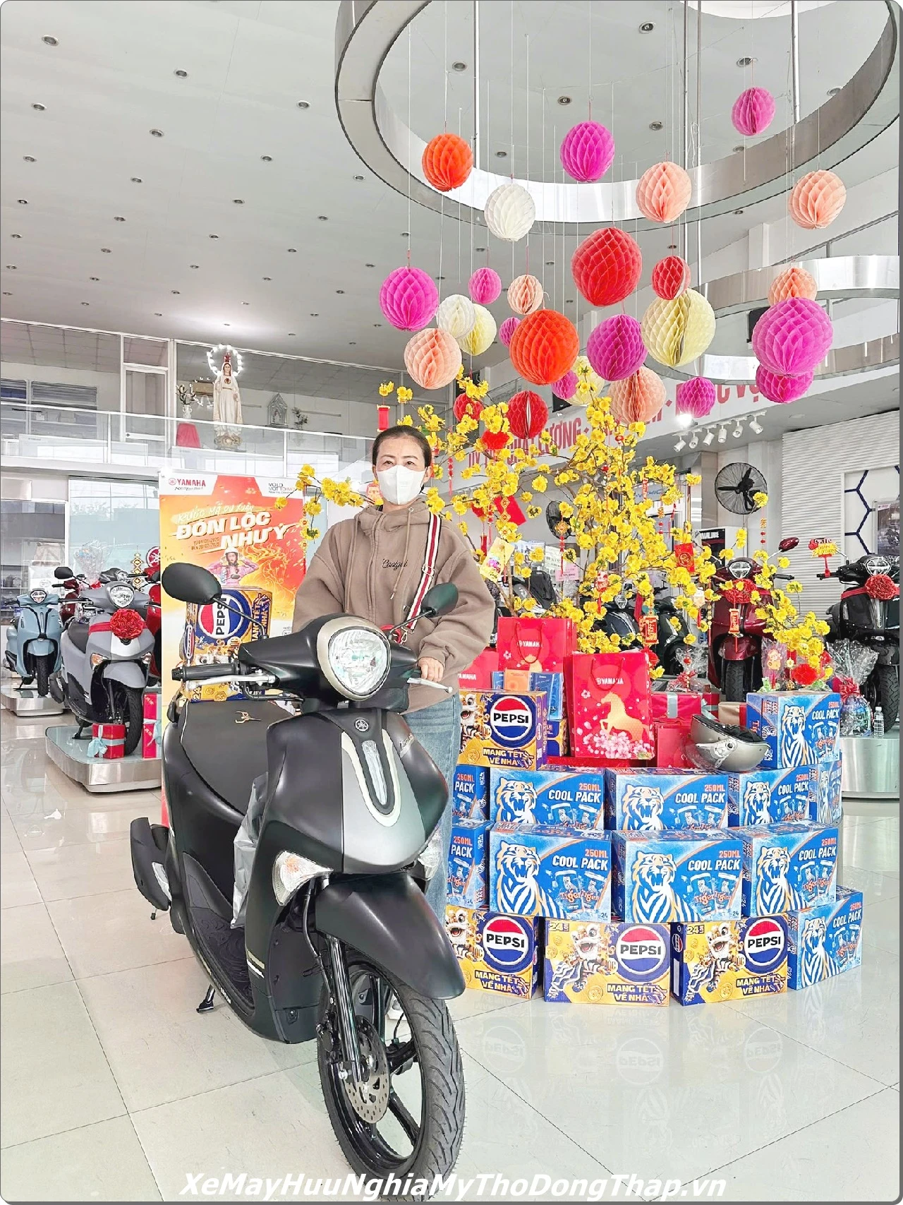 Xe May Huu Nghia chuc Quy khach nam 2026 8