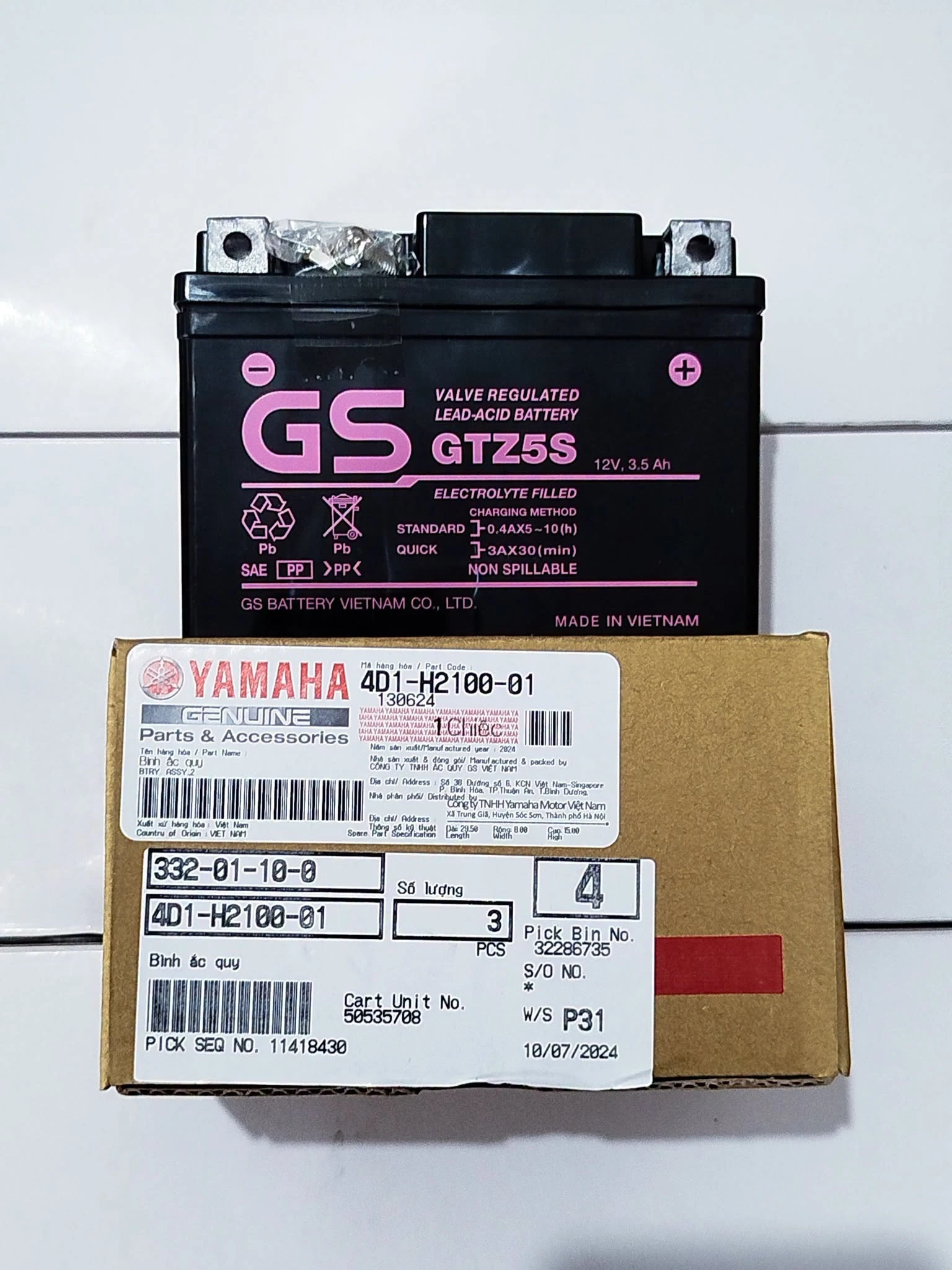 Bình ắc quy chính hãng Yamaha - Mã phụ tùng: 4D1-H2100-01